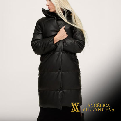 Agatha Negra Mujer