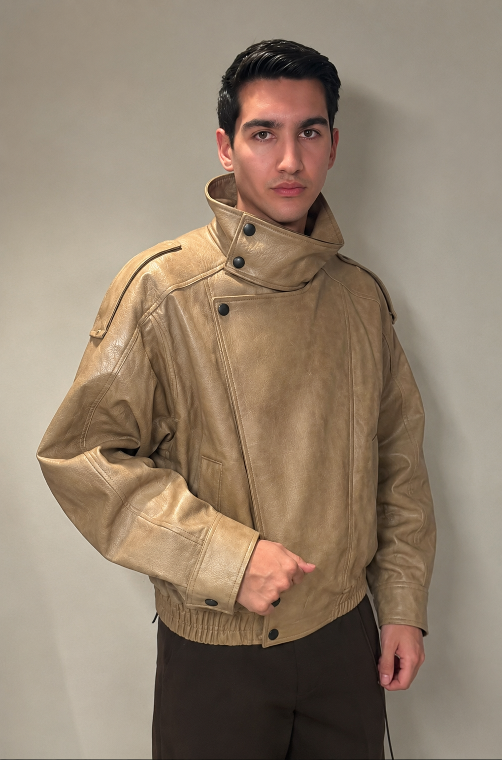Chaqueta Durga Arena para Hombre | Cuero Vegano Premium